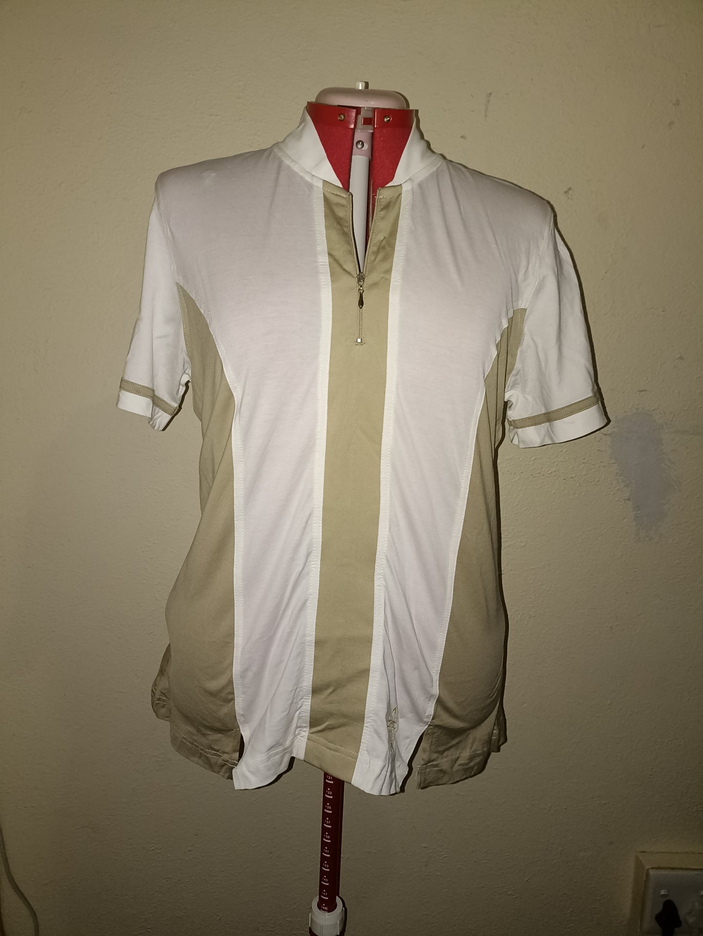 Leisure Shirt - White and Khaki